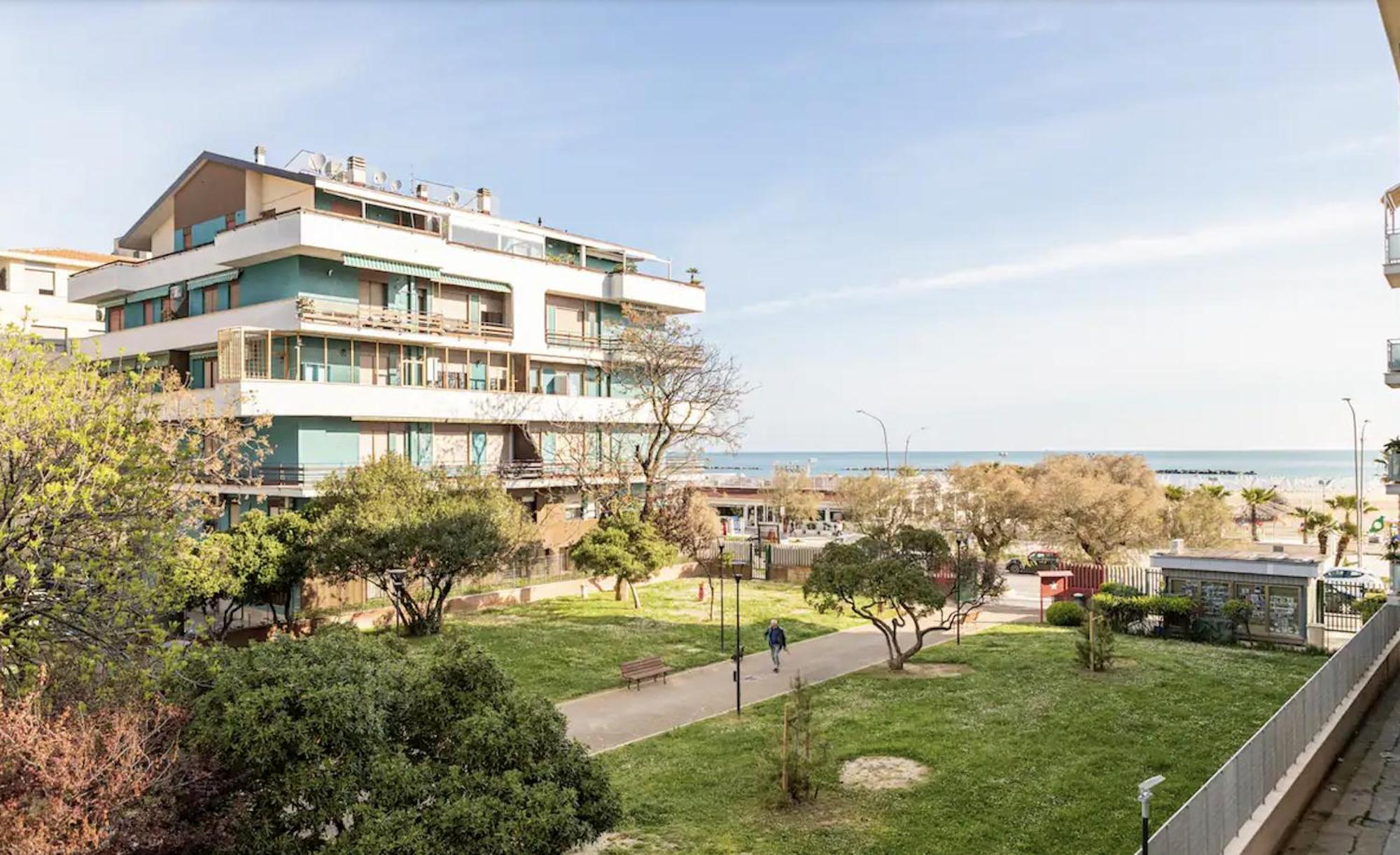 Hotel La Stanza Dell'Architetto Pescara Zewnętrze zdjęcie