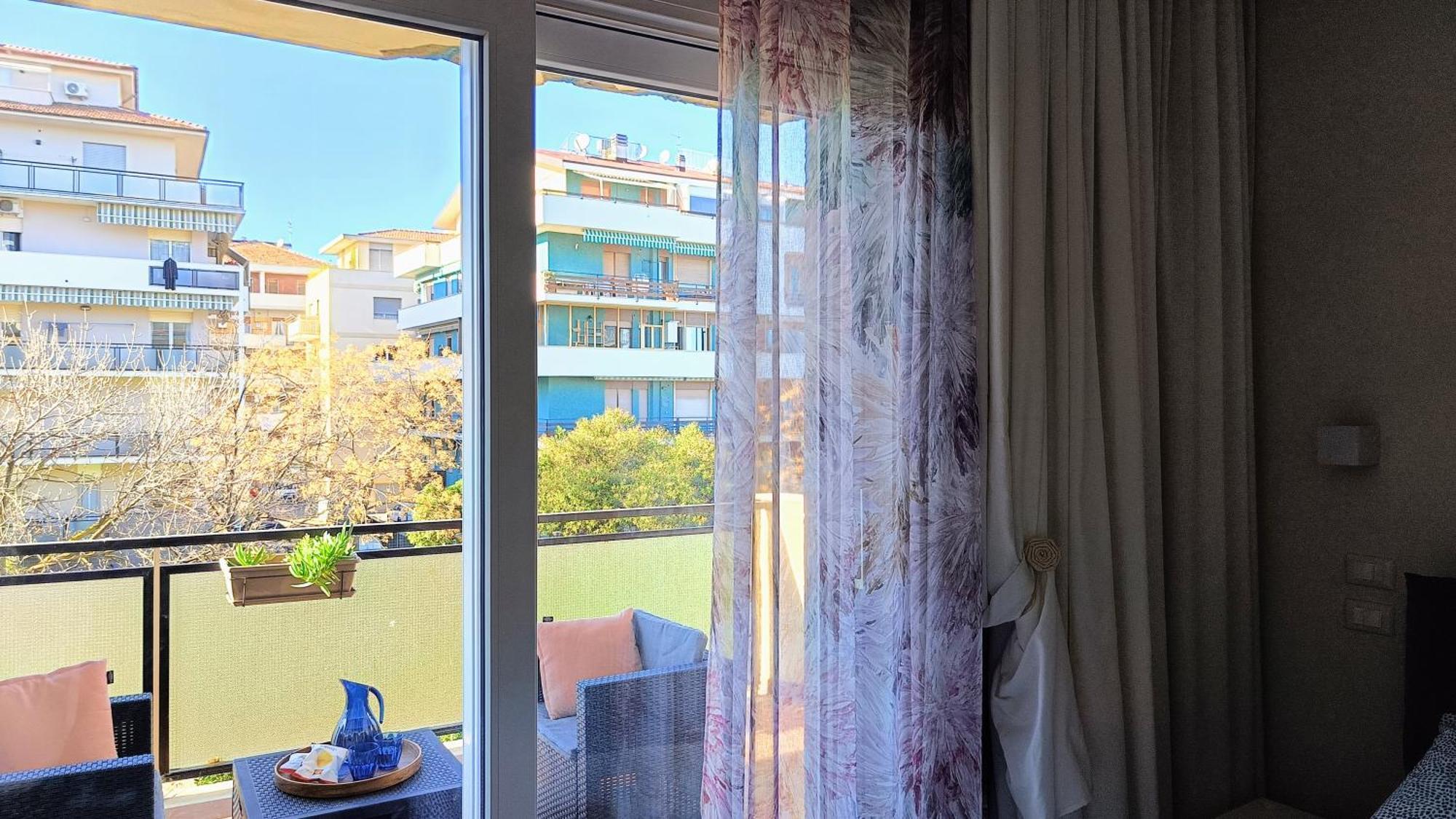 Hotel La Stanza Dell'Architetto Pescara Zewnętrze zdjęcie