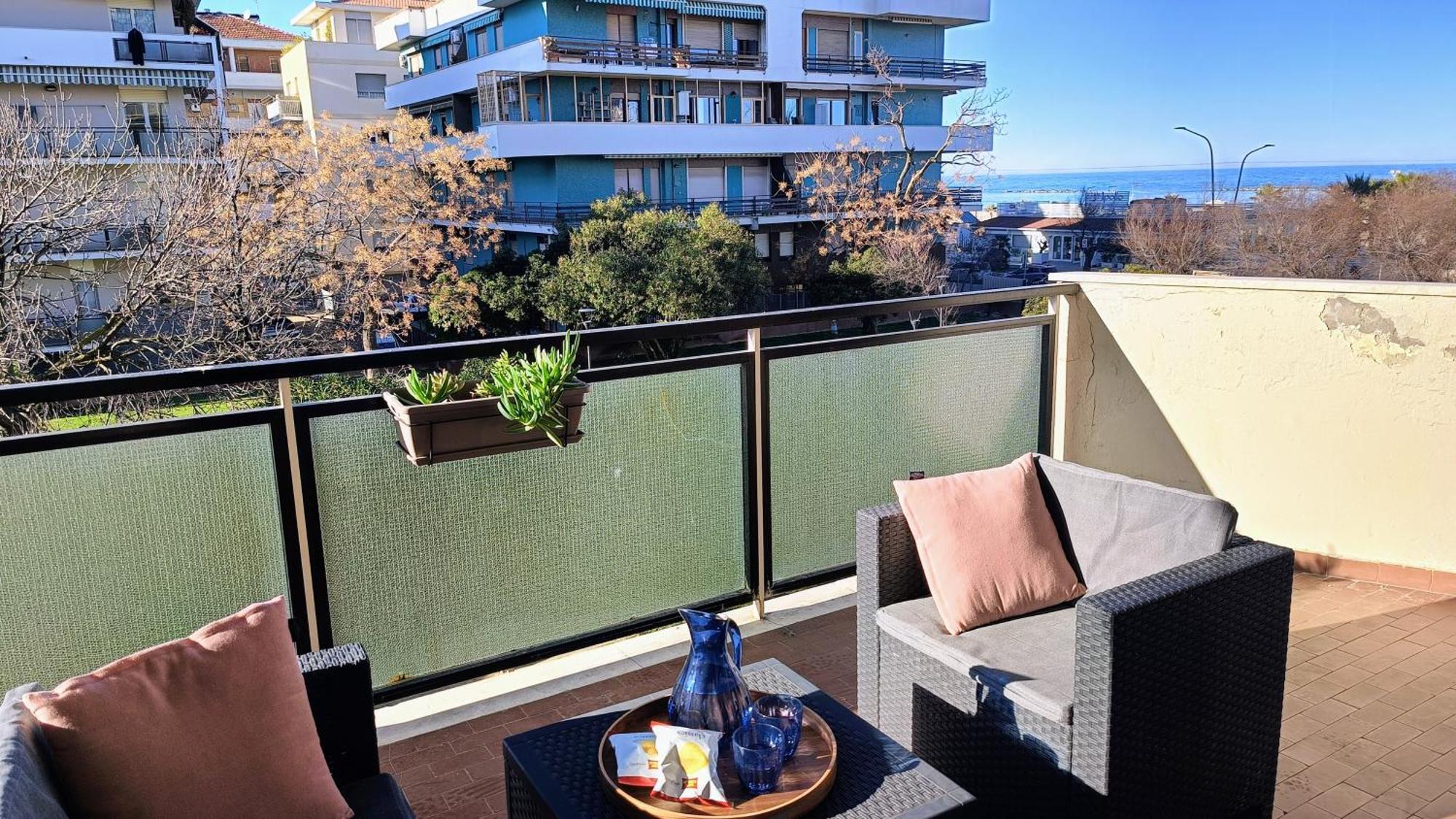 Hotel La Stanza Dell'Architetto Pescara Zewnętrze zdjęcie